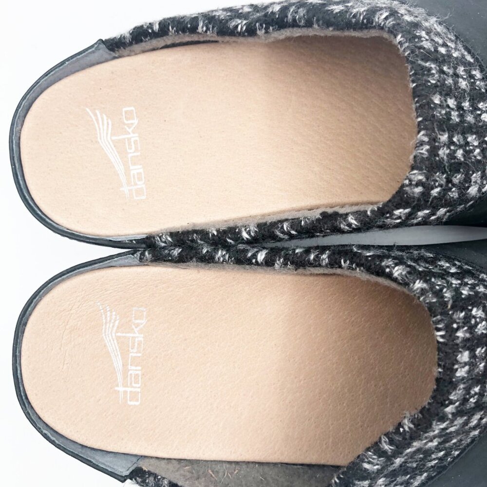 DANSKO Shoes Womens 11 Bev Slip On Black Leather Mules Casual Minimalist Neutral - Picture 6 of 10